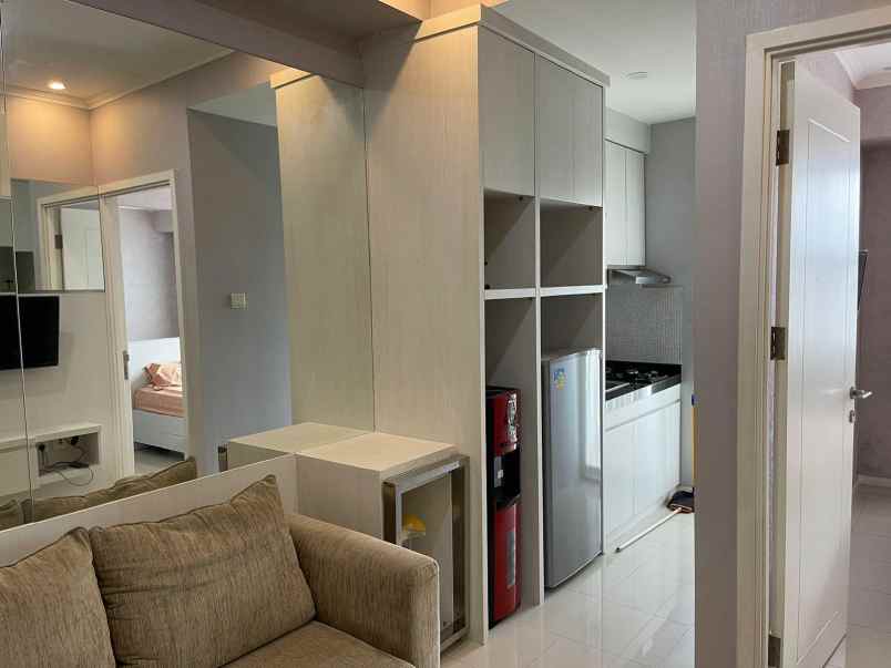 dijual rumah parahyangan residence