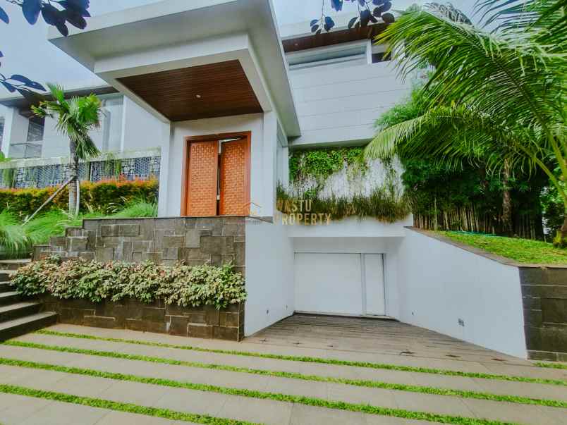 dijual rumah pd pinang kebayoran lama