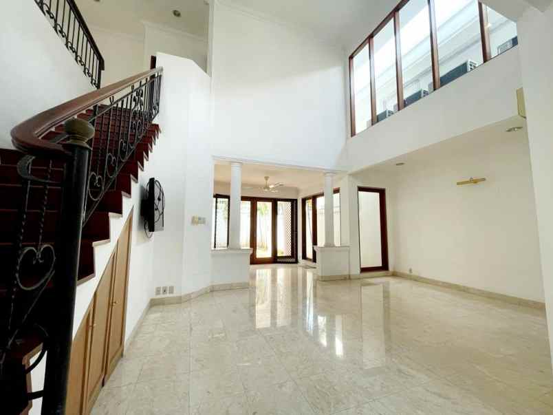 dijual rumah pejaten barat