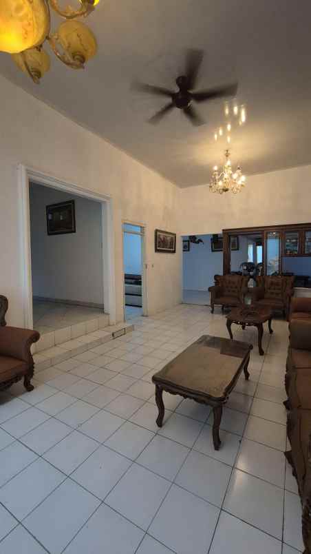 dijual rumah pekayon jaya