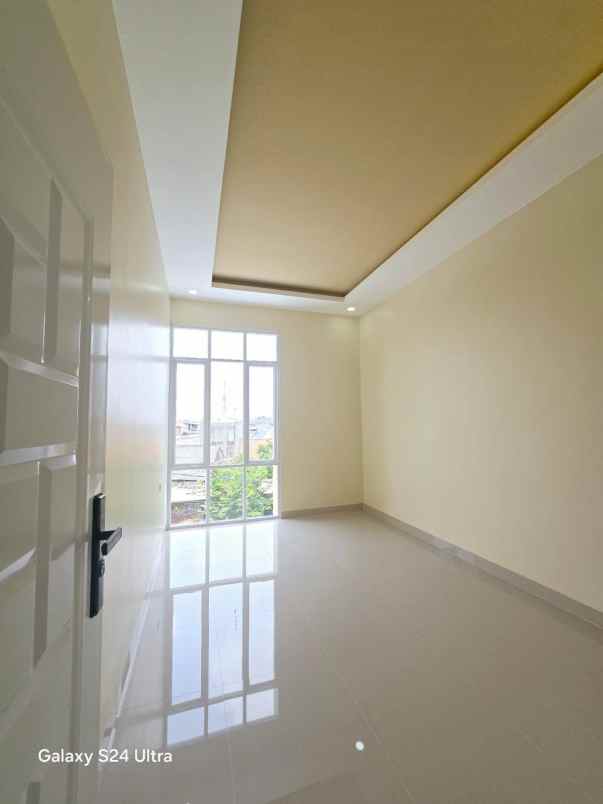 dijual rumah permata harapan baru kota