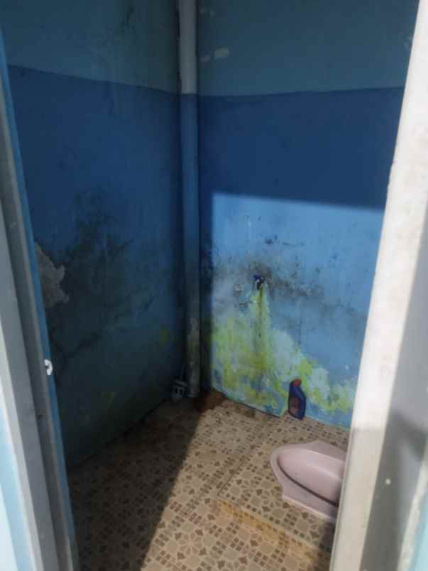 dijual rumah perum griya asri
