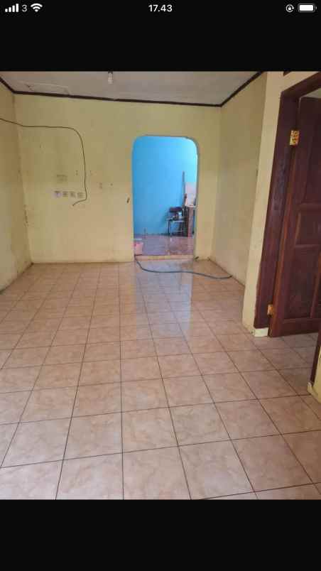 dijual rumah perum griya asri