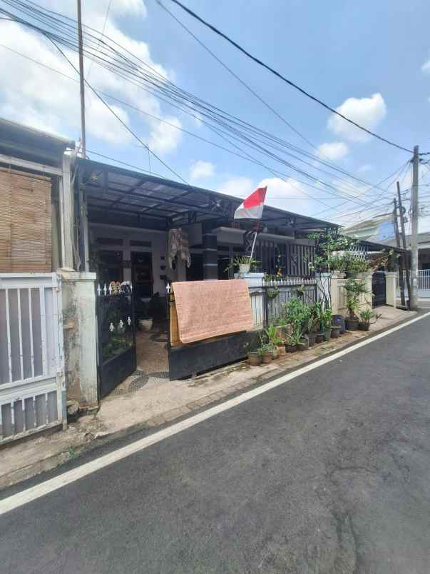 dijual rumah perum panorama indah