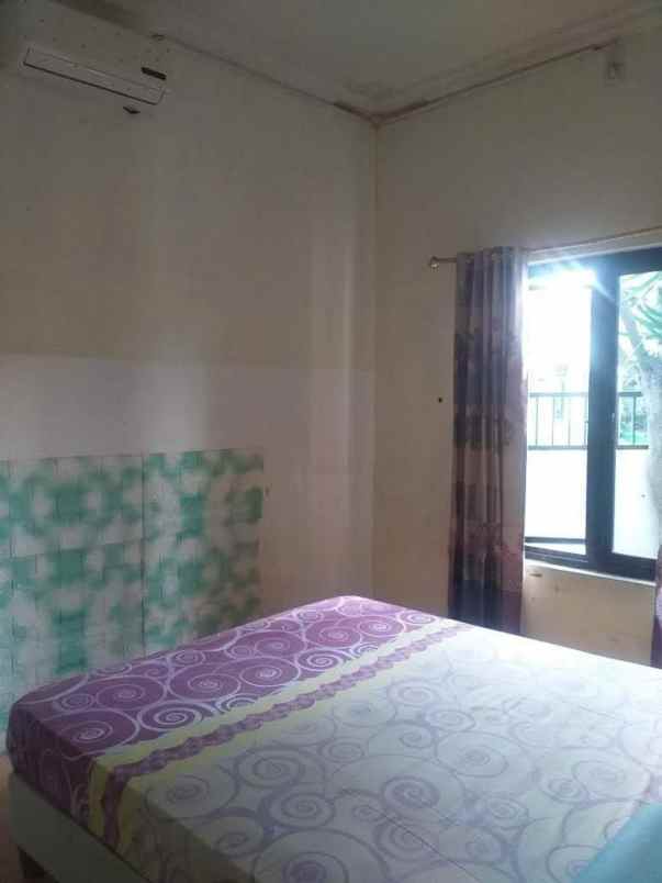 dijual rumah perumahan babatan wiyung