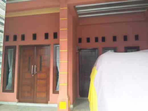 dijual rumah perumahan bumi cakra