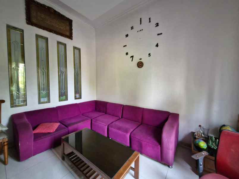 dijual rumah perumahan jatinegara baru