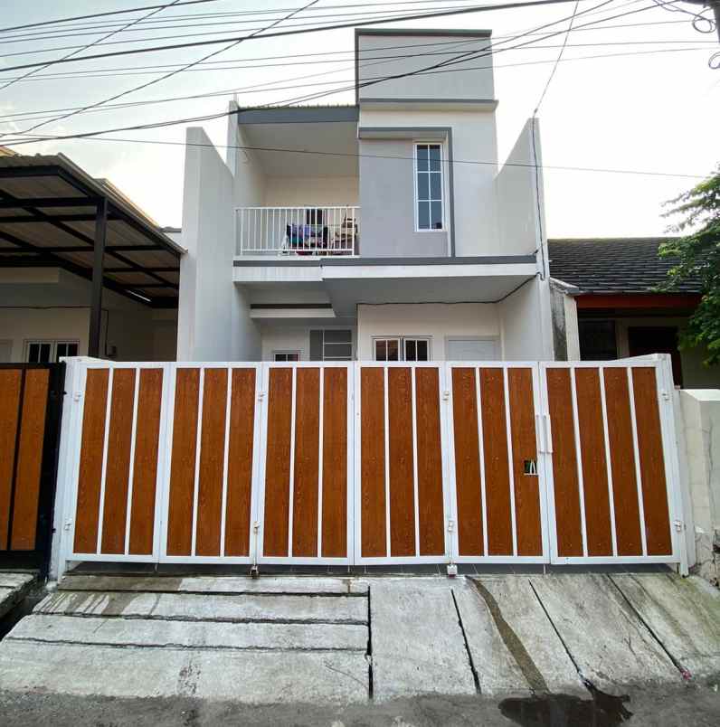 dijual rumah perumahan kembang larangan