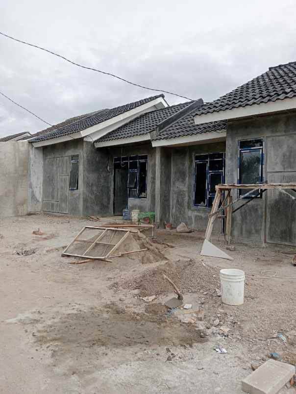 dijual rumah perumahan samudera