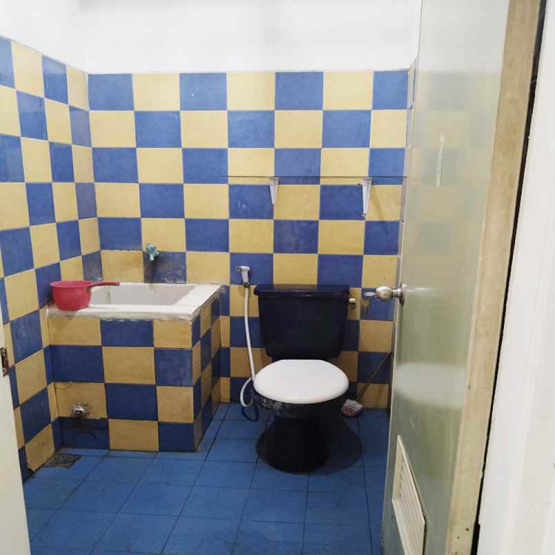 dijual rumah perumahan taman harapan