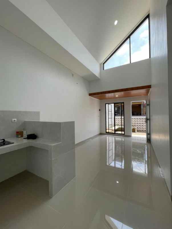 dijual rumah perumahan taman jatisari