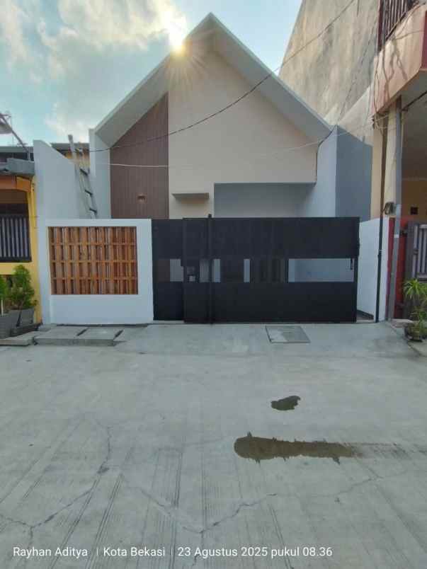 dijual rumah perumahan taman wisma asri