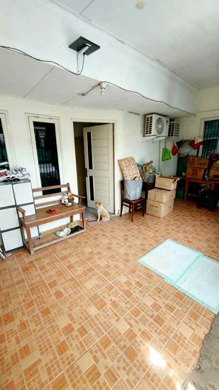 dijual rumah perumahan villa taman