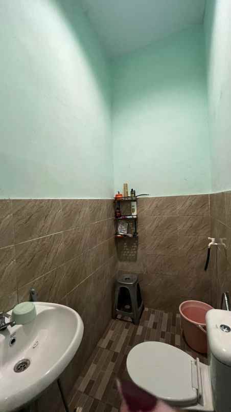 dijual rumah perumnas rawalumbu bojong