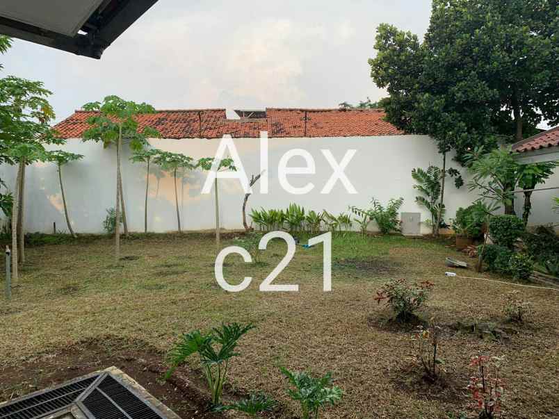 dijual rumah pesanggrahan