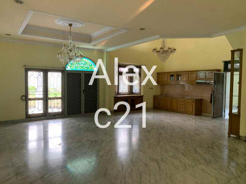 dijual rumah pesanggrahan