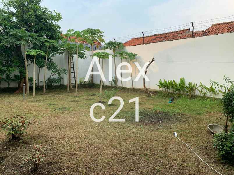 dijual rumah pesanggrahan