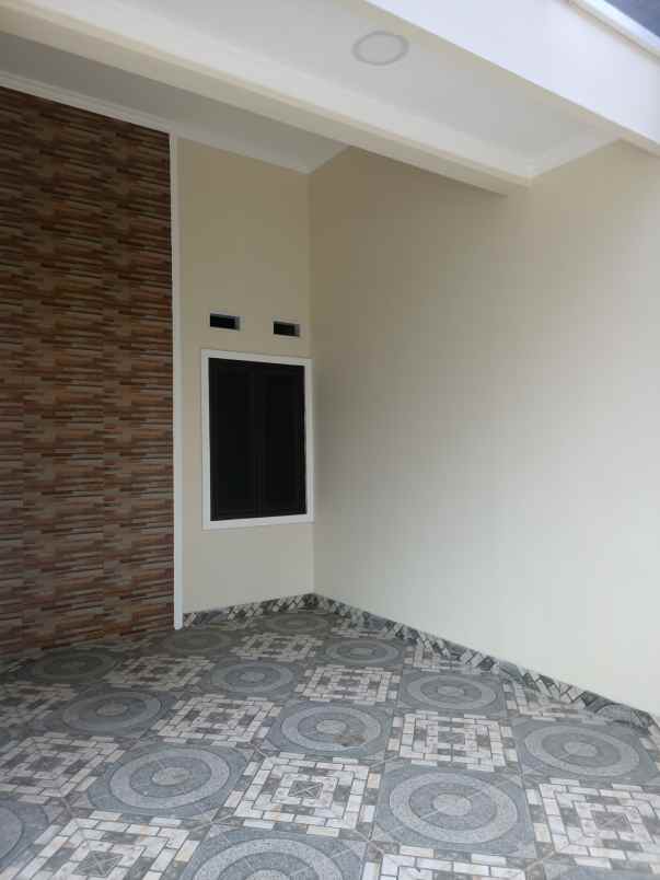 dijual rumah pesona anggrek
