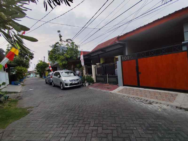 dijual rumah pesona asri rungkut