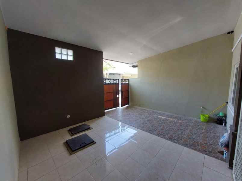 dijual rumah pesona asri rungkut