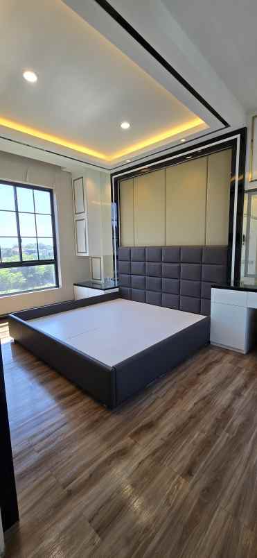 dijual rumah pinewood grand kenjeran