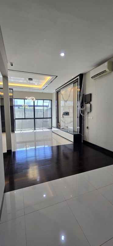 dijual rumah pinewood grand kenjeran