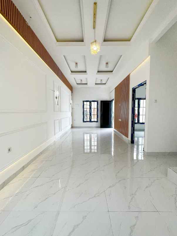 dijual rumah pondok bambu
