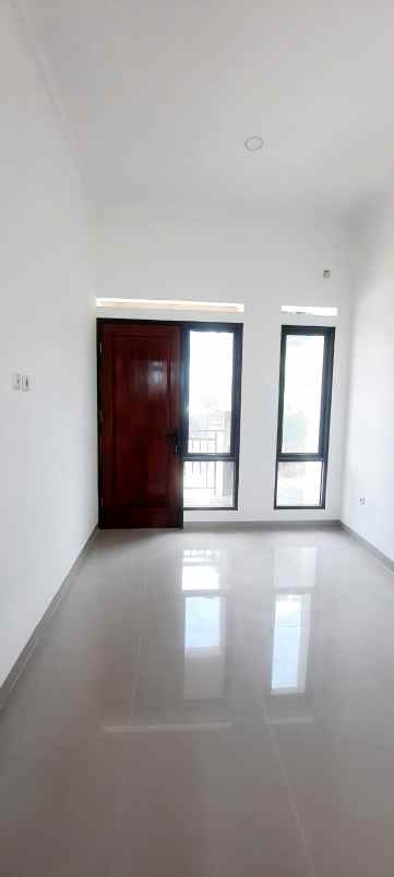 dijual rumah pondok benda pamulang