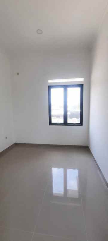 dijual rumah pondok benda pamulang