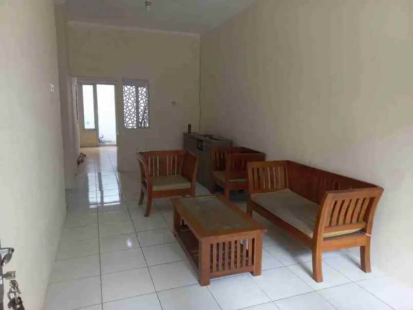 dijual rumah pondok cipta