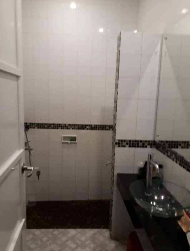 dijual rumah pondok labu cilandak