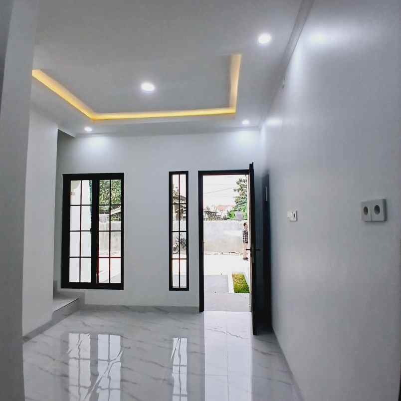 dijual rumah pondok terong cipayung depok