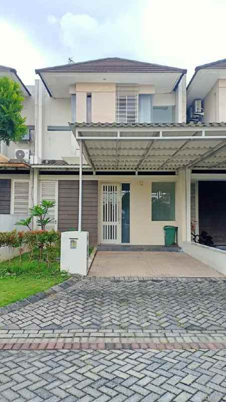 dijual rumah prambanan residence