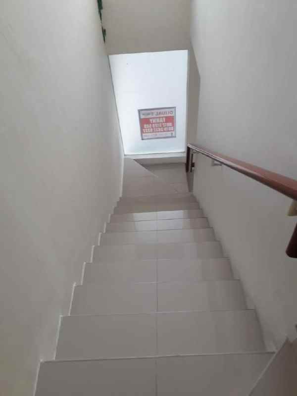 dijual rumah prambanan residence