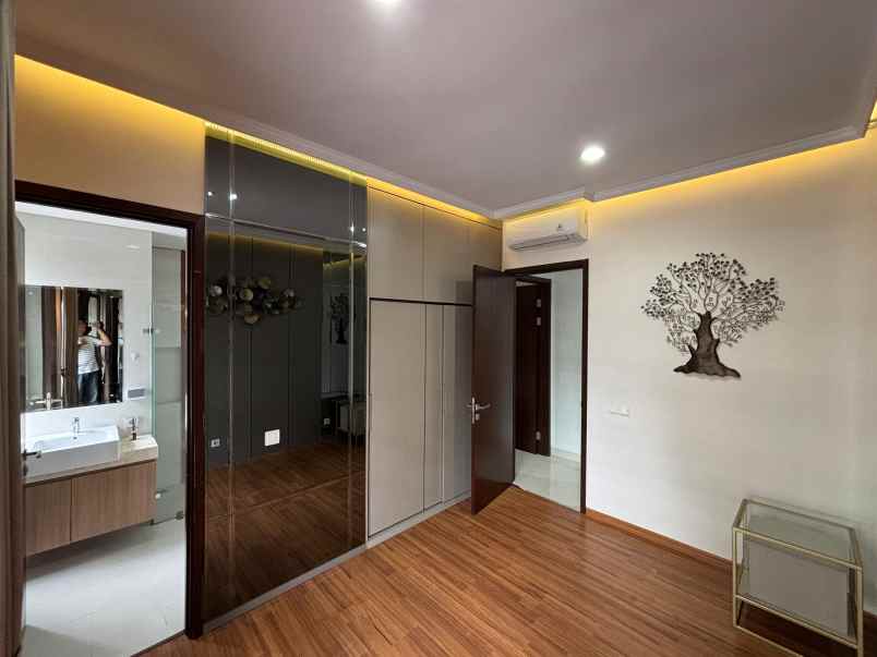 dijual rumah prestigia the eminent bsd city