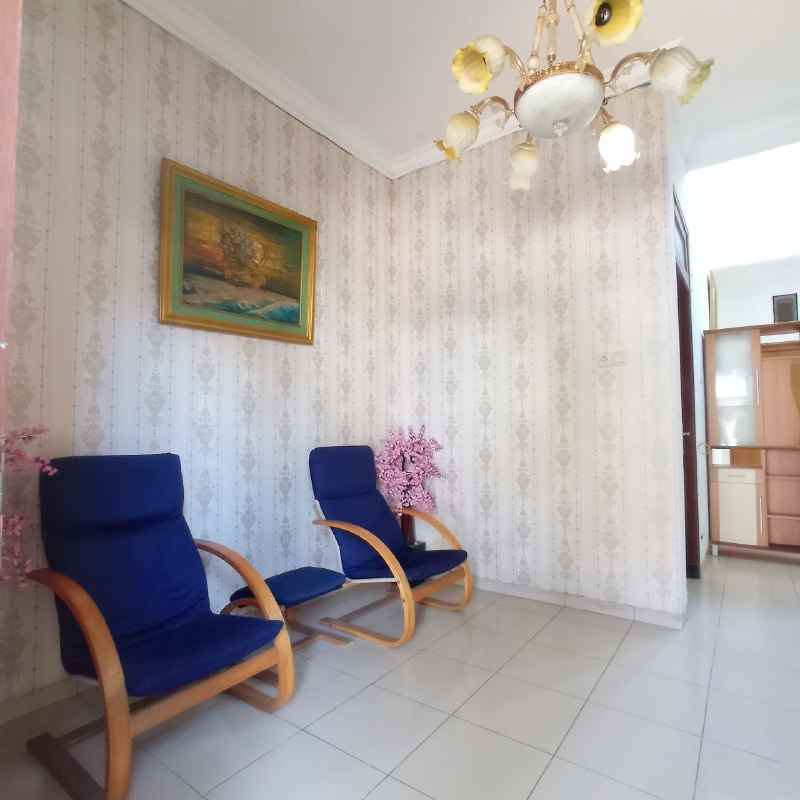 dijual rumah puri indah regency