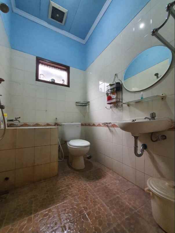 dijual rumah ragunan