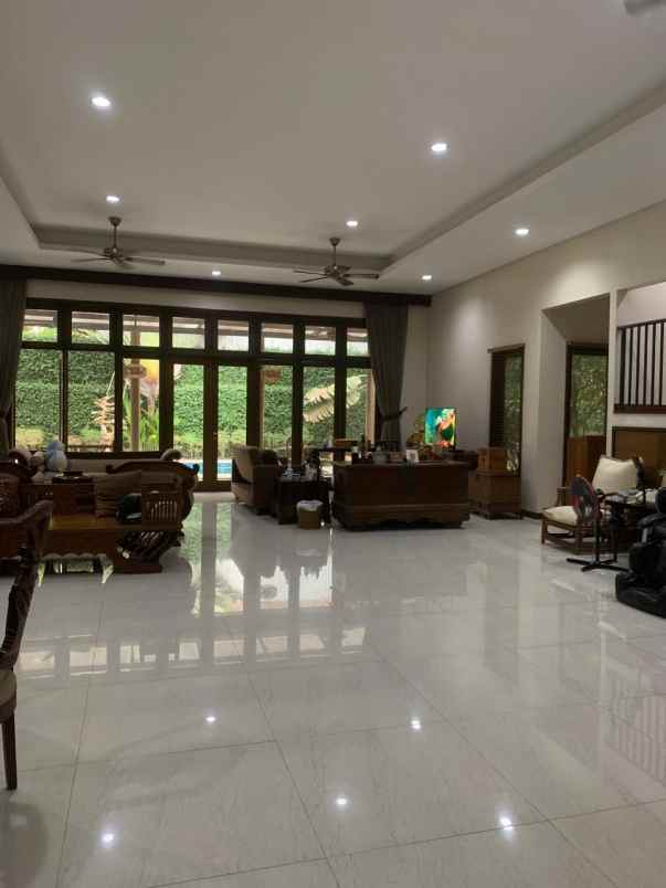 dijual rumah ragunan