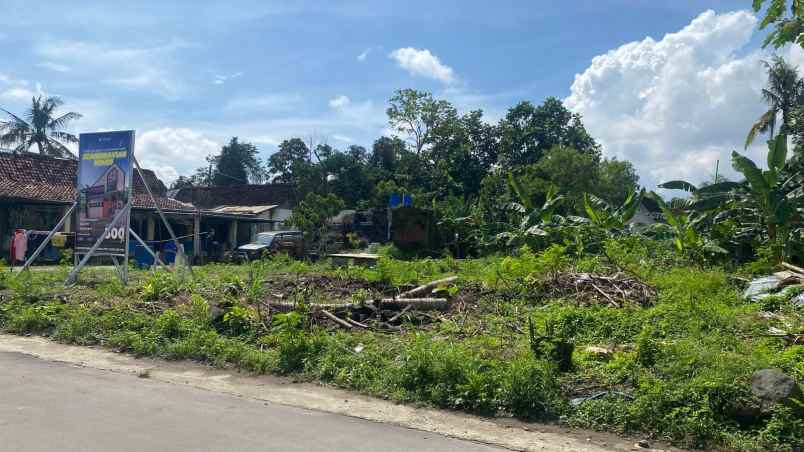 dijual rumah randusari prambanan klaten