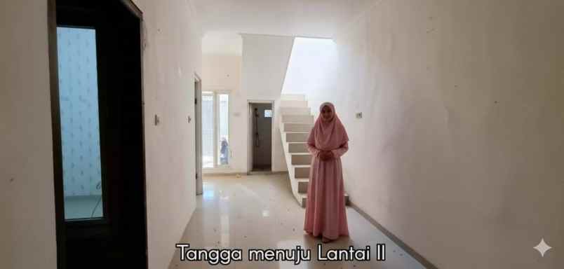 dijual rumah royal paka residence