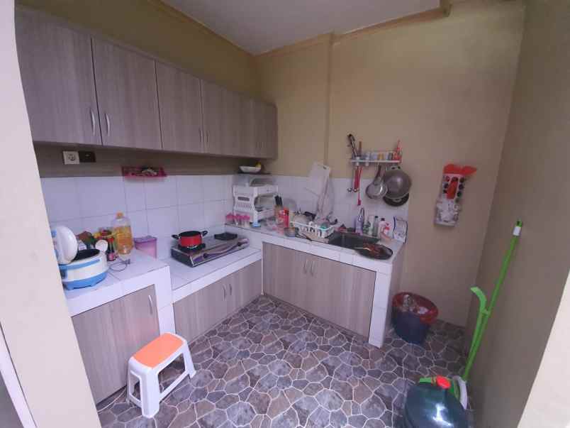 dijual rumah rumah keren area galaxy