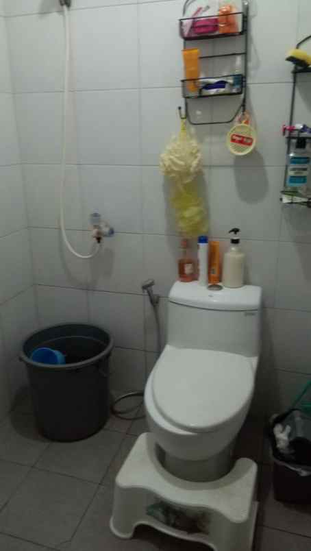 dijual rumah rumah keren area galaxy