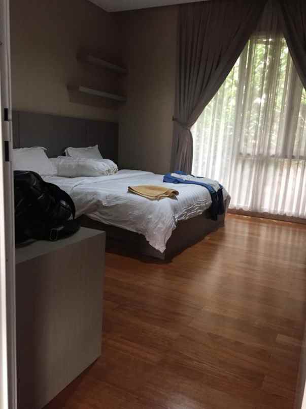 dijual rumah rumah mewah sejuk resort