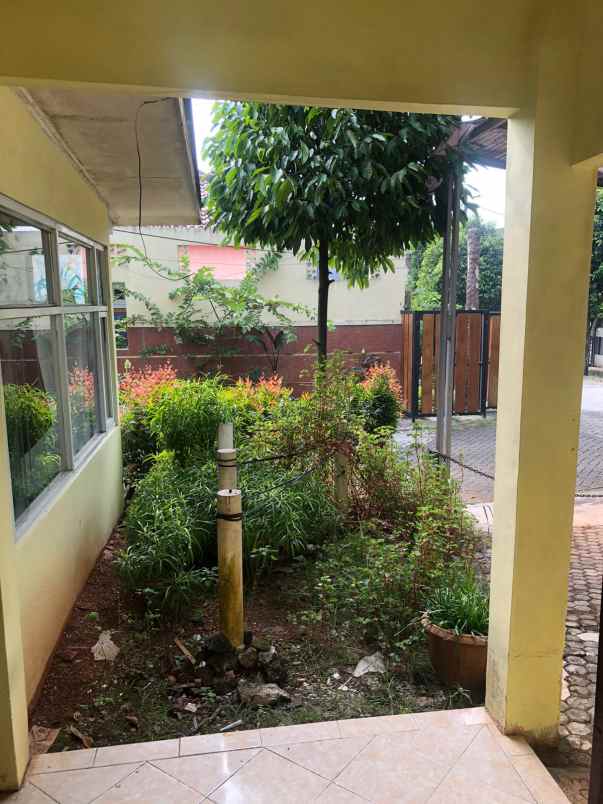 dijual rumah sawangan regency