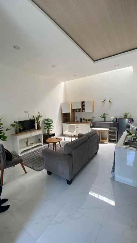 dijual rumah sedayu