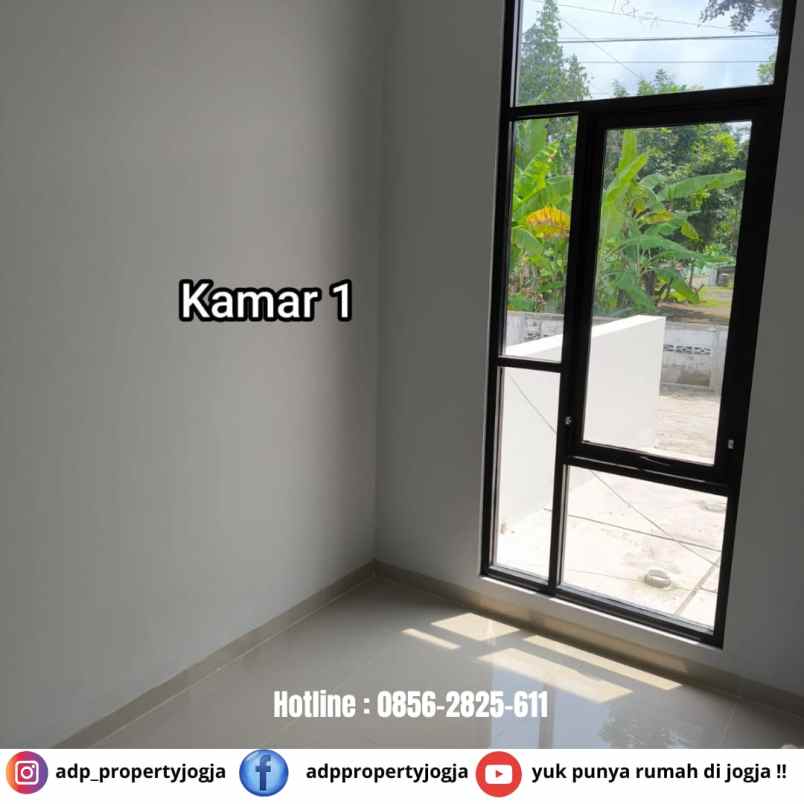 dijual rumah selatan pasar godean