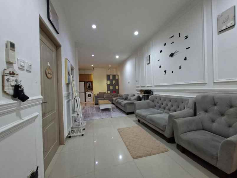 dijual rumah semi furnish perumahan cibubur residence