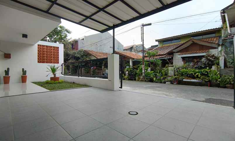 dijual rumah sentosa asih