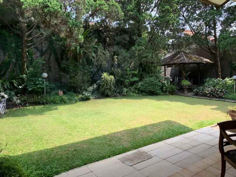 dijual rumah setiabudi sayap