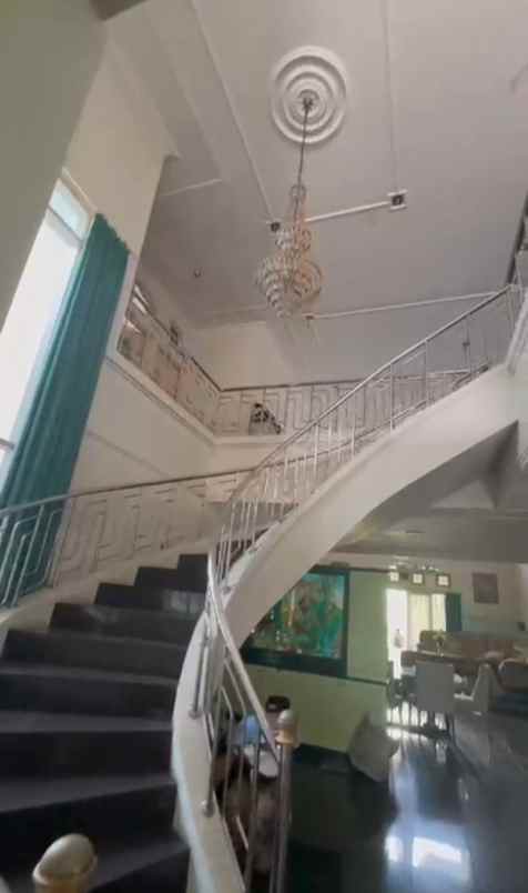 dijual rumah setra murni